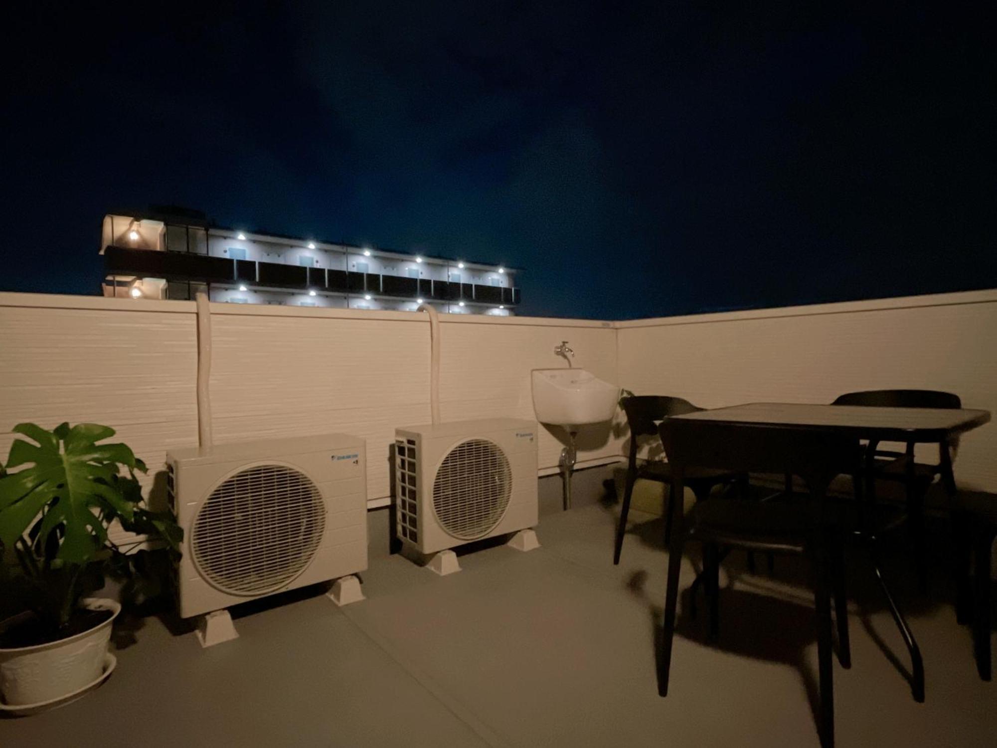 Villa Westhouse A 天下茶屋店 à Ōsaka Extérieur photo